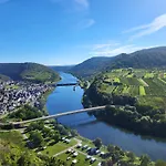 Am Moselstausee Hébergement de vacances Sankt Aldegund