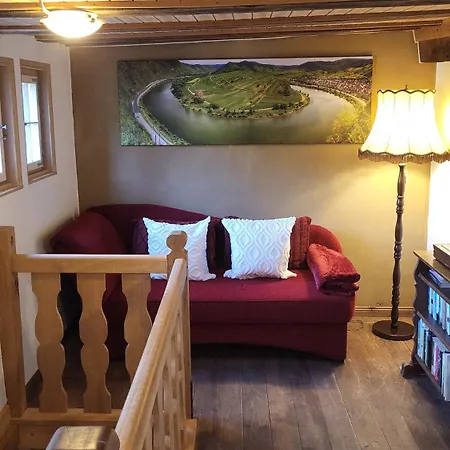 Am Moselstausee Casa de Férias