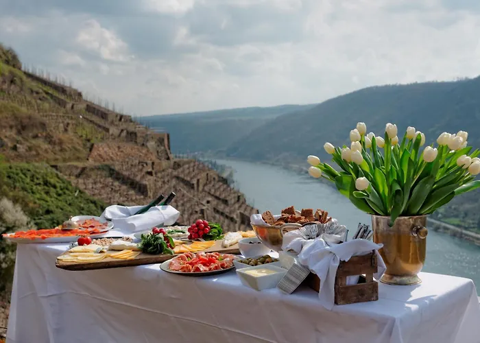 Am Moselstausee * Sankt Aldegund